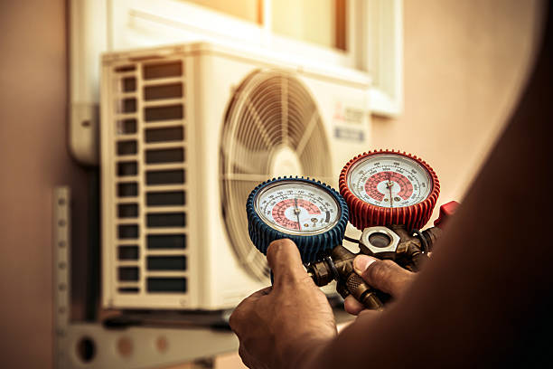 Professional Hvac technician working in East Bend, NC